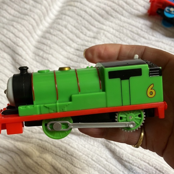 Set of 6 Thomas the train engines - Picture 9 of 13